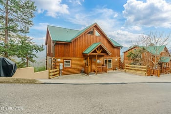 4831 Highland Place Way, Pigeon Forge, TN 37863