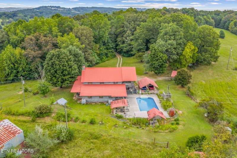 484 County Road 350, Sweetwater, TN 37874