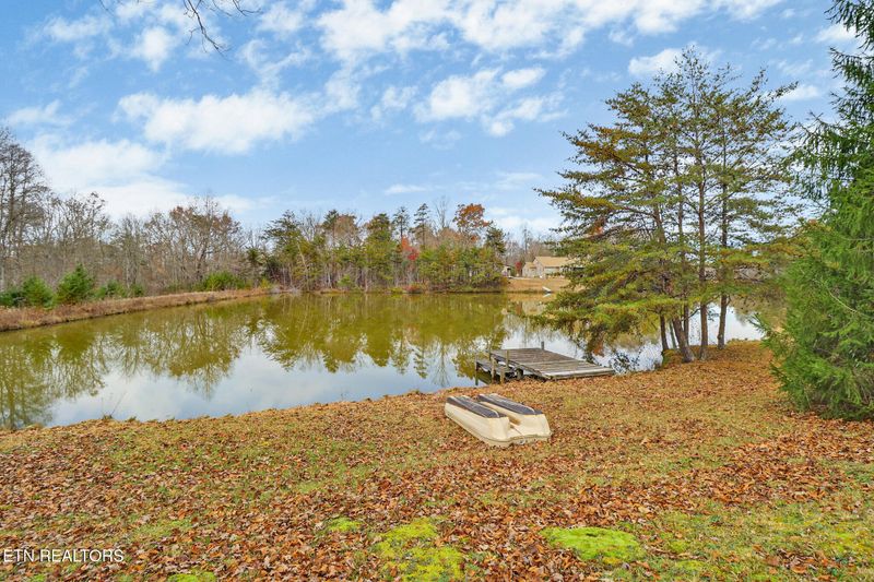 484 Mccormic Rd, Crossville, TN 38571