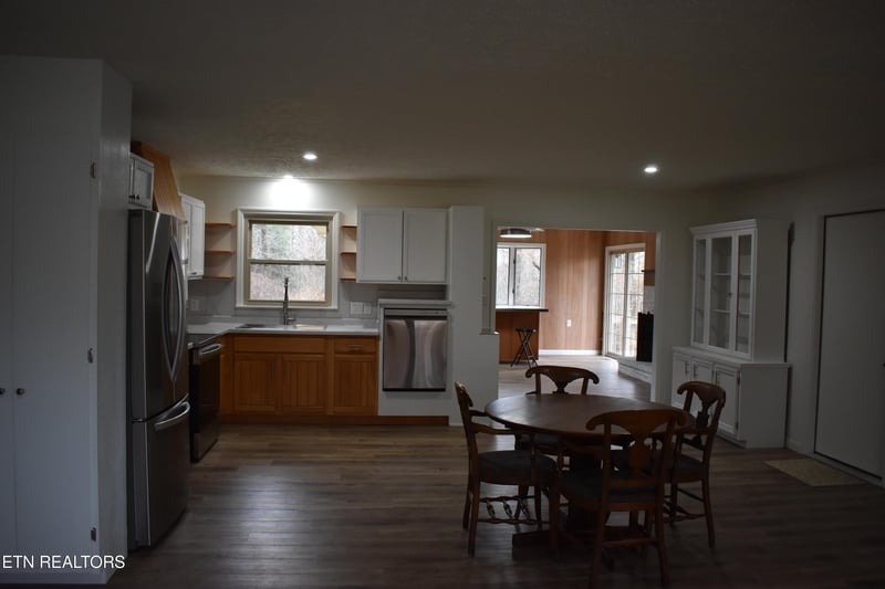 484 Meadows Rd, Sparta, TN 38583