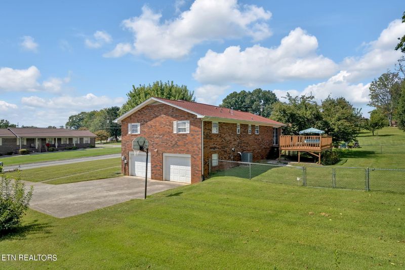 484 Shaver Dr, Talbott, TN 37877