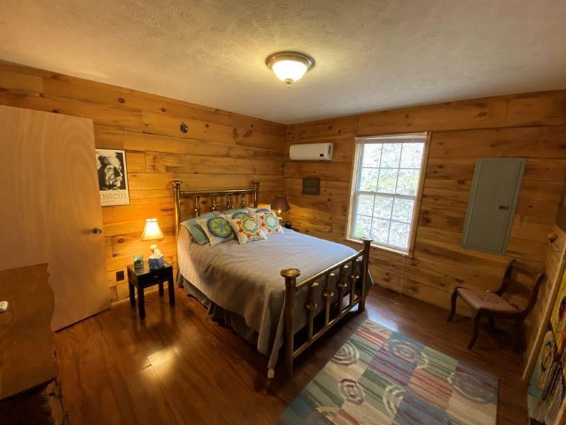 4841 Old Walland Hwy, Walland, TN 37886