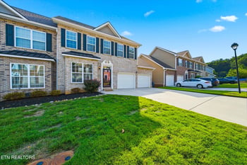 4847 Briar Rock Ln, Knoxville, TN 37920