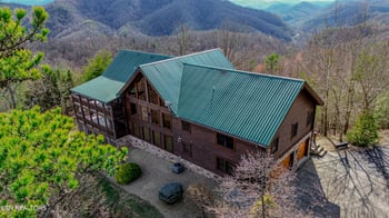 4848 Long Rifle Rd, Walland, TN 37886