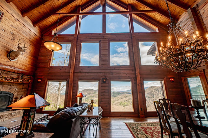 4848 Long Rifle Rd, Walland, TN 37886