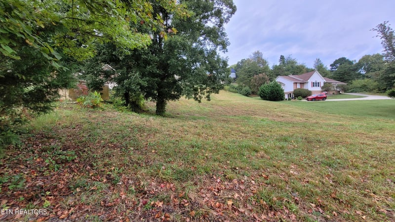 485 Bona Vista Ln, Lenoir City, TN 37771