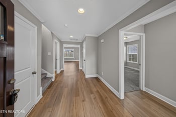 4852 Stoneyhurst Ln, Knoxville, TN 37918