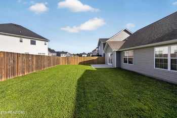 4852 Stoneyhurst Ln, Knoxville, TN 37918