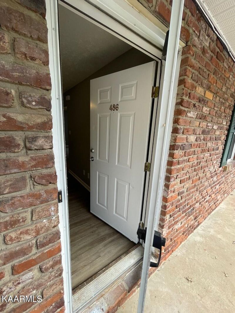 486 E Red Bud Rd, Knoxville, TN 37920