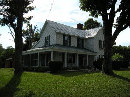 486 Wolfe Rd, Luttrell, TN 37779