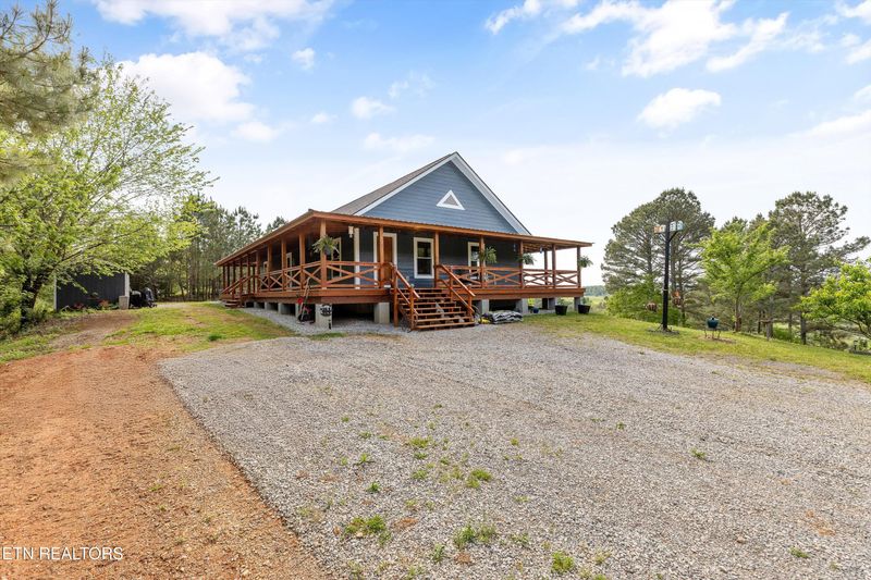 487 Fish Hatchery Rd, Sweetwater, TN 37874