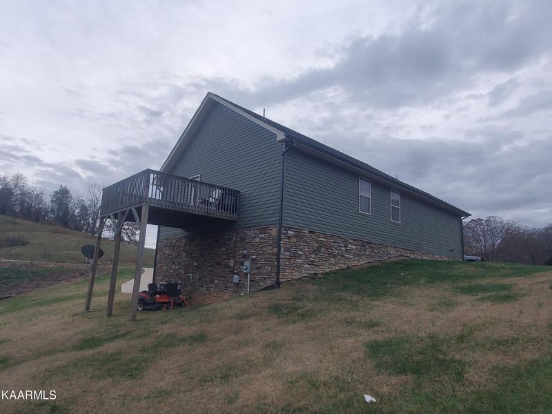 487 S Glen Rd, Maynardville, TN 37807