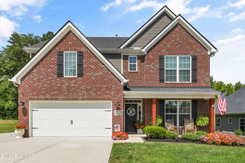 4875 Masters Dr, Maryville, TN 37801