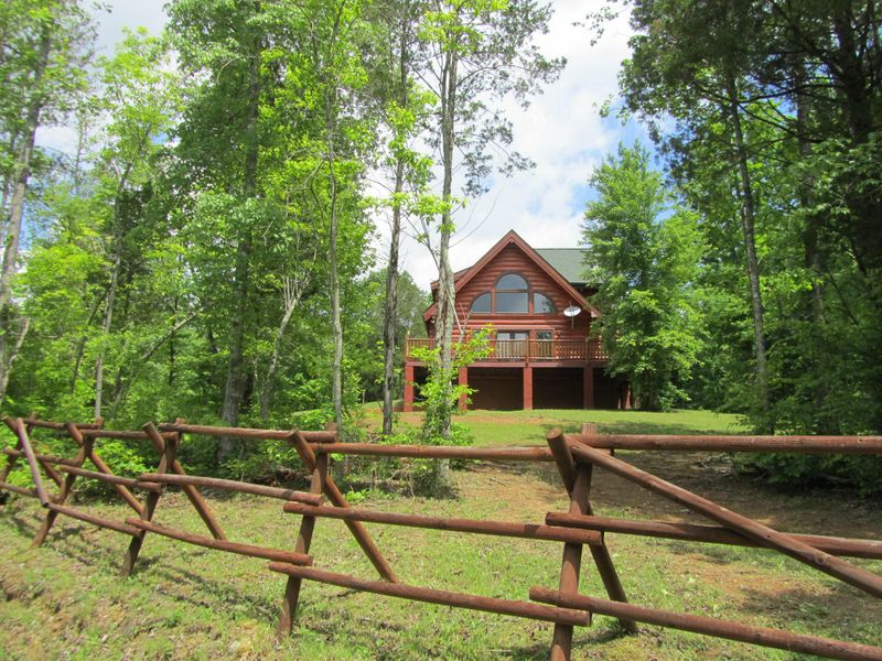 488 County Road 184, Athens, TN 37303