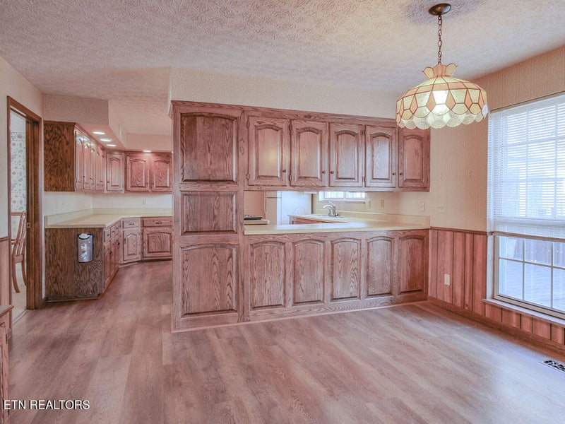 488 County Road 571, Englewood, TN 37329