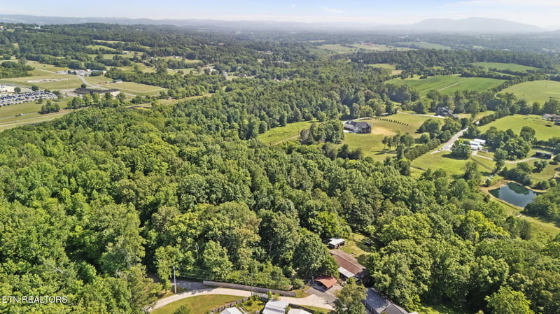 4880 Shell Ln, Knoxville, TN 37918