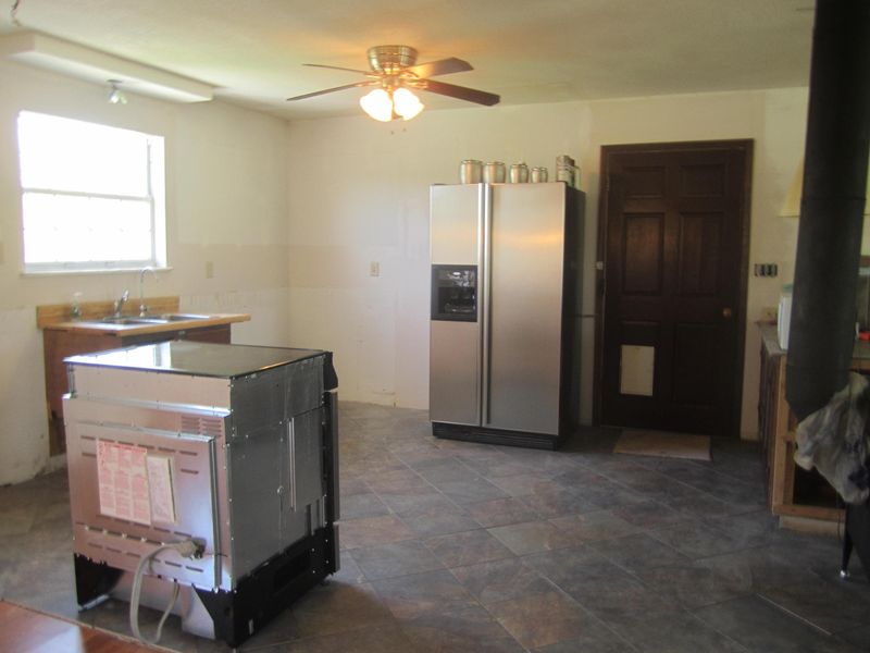 4881 Hines Valley Rd, Lenoir City, TN 37771