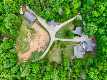 489 Hickory Grove Rd, Madisonville, TN 37354