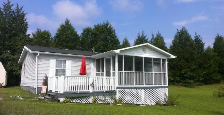 489 Mays Valley Rd, Harriman, TN 37748