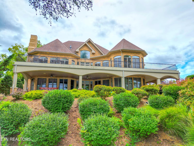 490 Cormorant Dr, Vonore, TN 37885