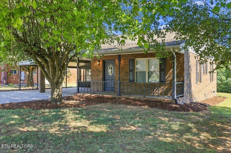 490 E Sunset, Morristown, TN 37814