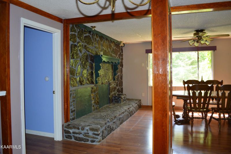 490 West Cir, Ten Mile, TN 37880