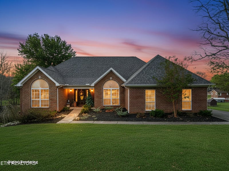 4900 Hundred Oaks Dr, Morristown, TN 37813
