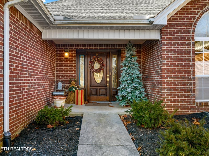 4900 Hundred Oaks Dr, Morristown, TN 37813