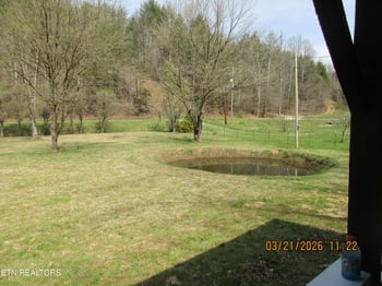 4902 Bogard Rd, Cosby, TN 37722