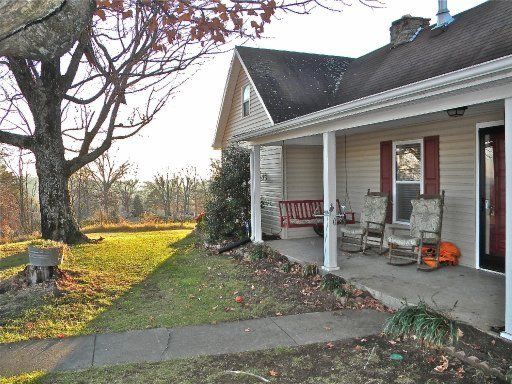 4903 Indian Ridge Rd, Blaine, TN 37709