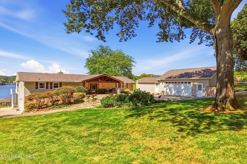 4909 Scenic Point Channel, Louisville, TN 37777