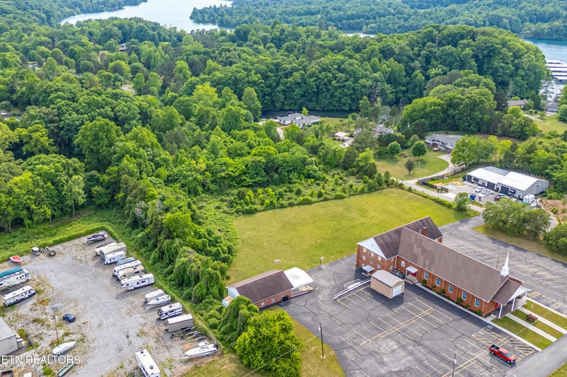 4910 Sparks Rd, Knoxville, TN 37931
