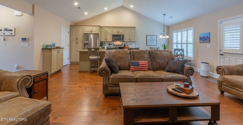 4911 Spring Garden Way, Knoxville, TN 37918