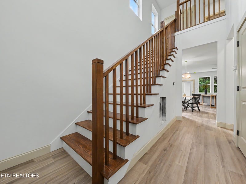 4913 NW Tenwood Dr, Knoxville, TN 37921