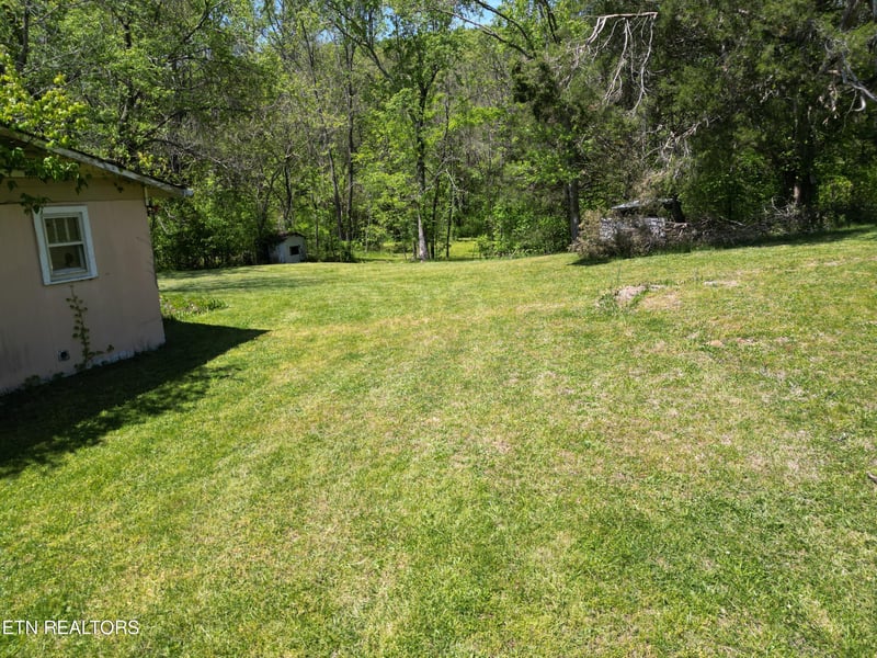 4915 E Raccoon Valley Dr, Knoxville, TN 37938