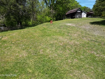 4915 E Raccoon Valley Dr, Knoxville, TN 37938