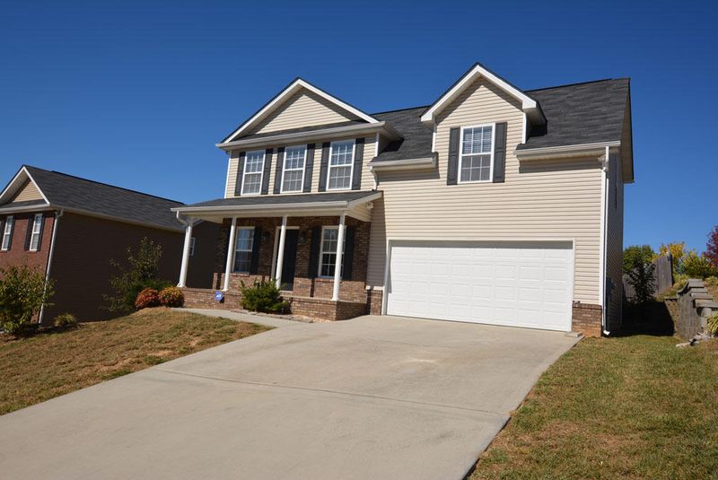 4919 Falling Star Ln, Powell, TN 37849