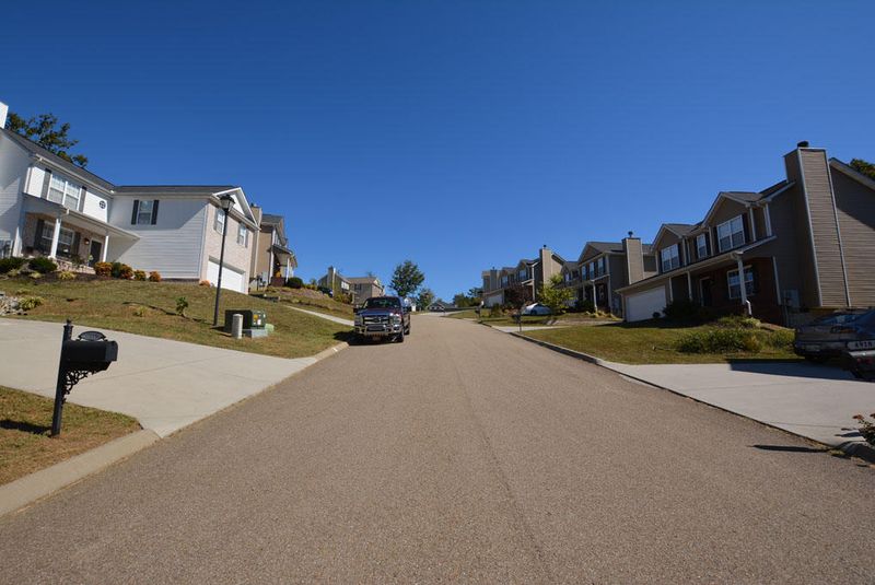 4919 Falling Star Ln, Powell, TN 37849