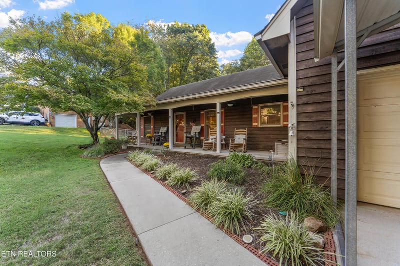 4921 Mandalay Rd, Knoxville, TN 37921