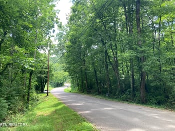 4921 Wise Hills Rd #1, Knoxville, TN 37920