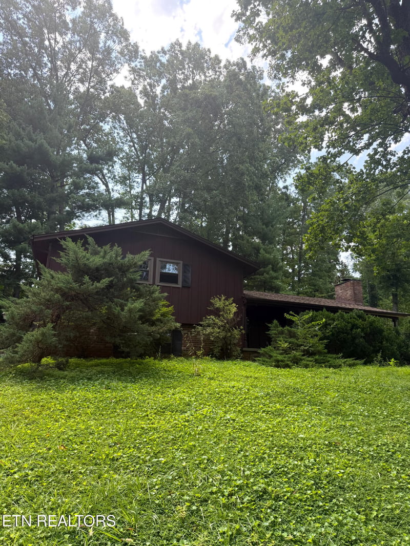 4924 Skyview Dr, Knoxville, TN 37917