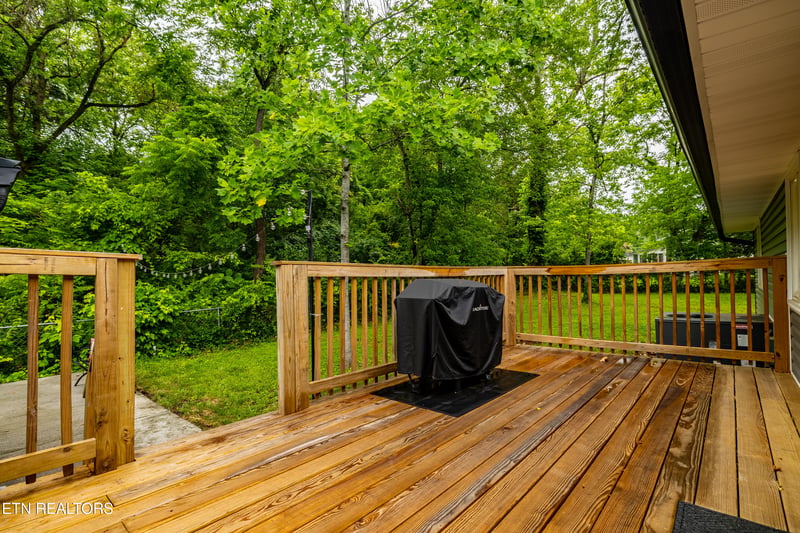 4925 Ada Ln, Knoxville, TN 37918