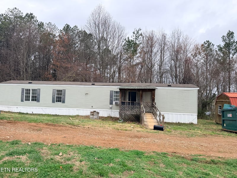 493 County Road 298, Sweetwater, TN 37874