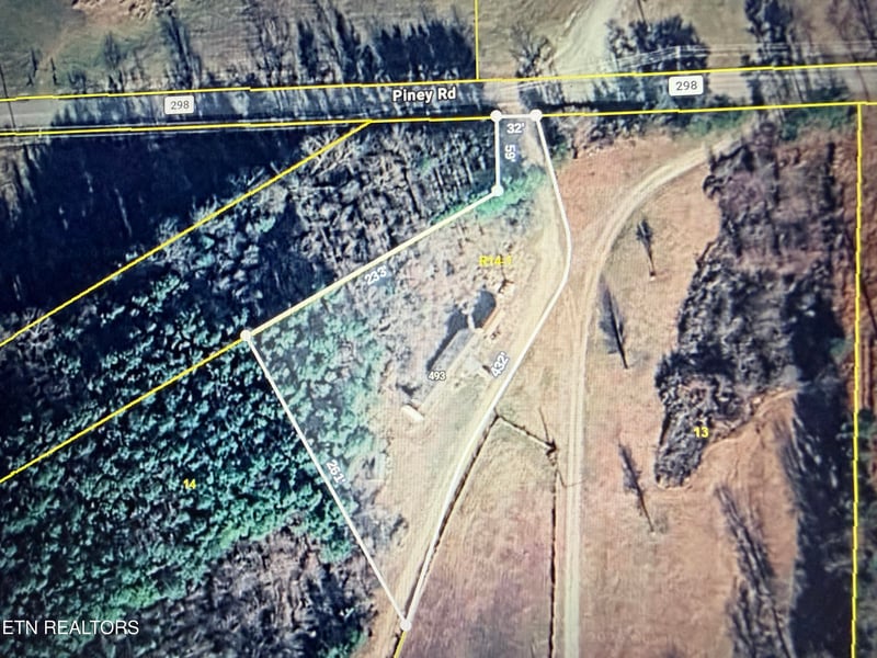 493 County Road 298, Sweetwater, TN 37874
