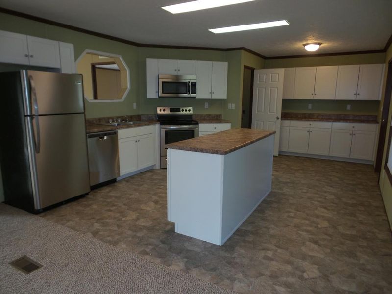 493 Mccroskey St, Englewood, TN 37329