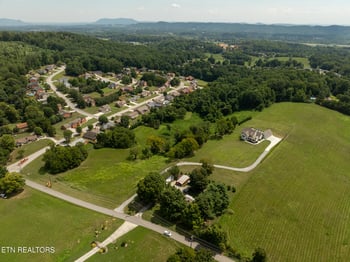 4936 Fort Sumter Rd, Knoxville, TN 37938