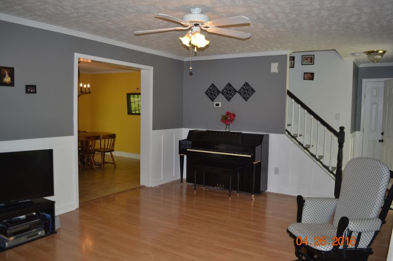 494 Beard Valley Rd, Maynardville, TN 37807