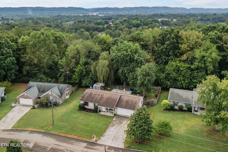 4942 Nehemiah Ln, Knoxville, TN 37938