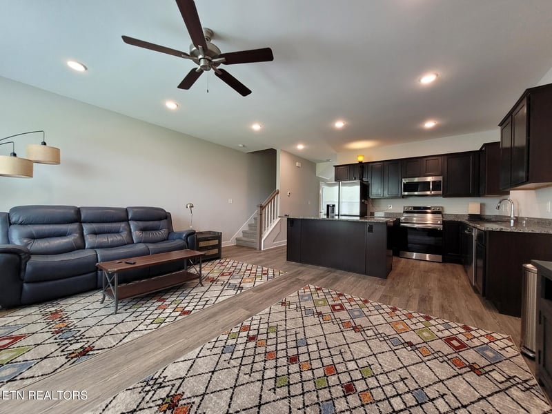 495 Harper Village Way, Lenoir City, TN 37771