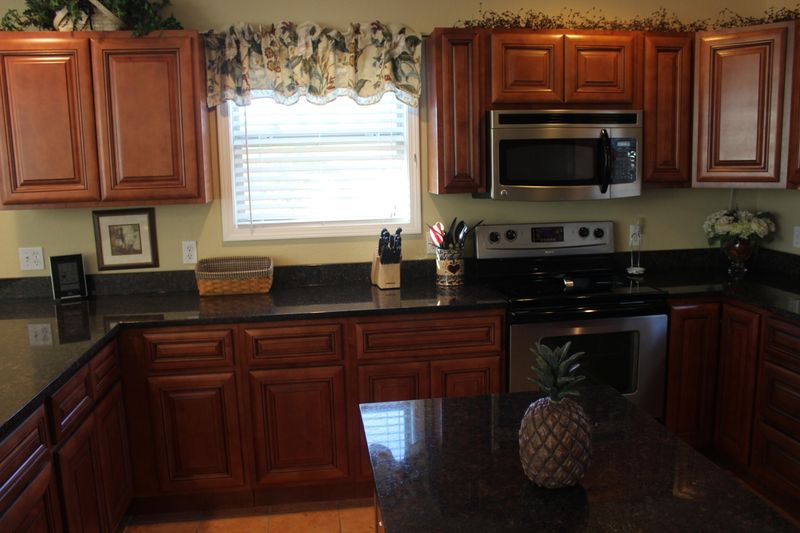 495 Perry Smith Ln, Caryville, TN 37714